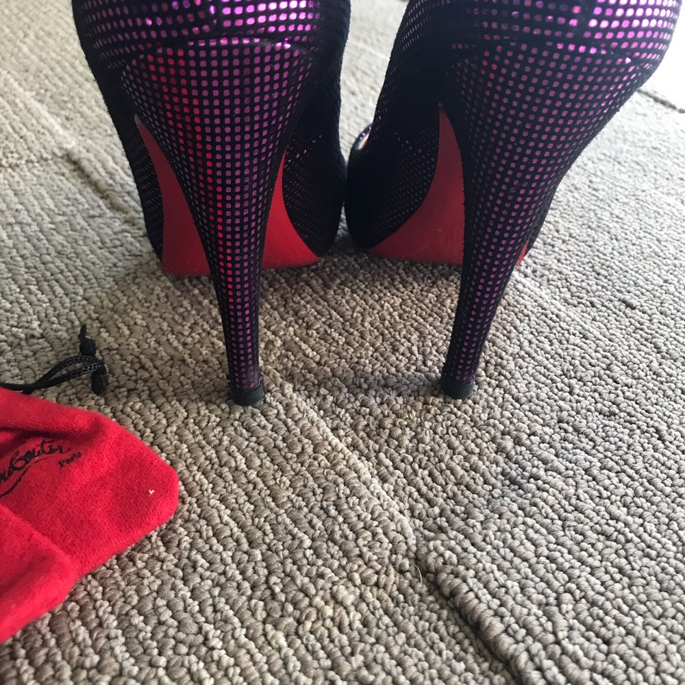 Christian Louboutin Declic Pump | Size:4 - Picture 6 of 8